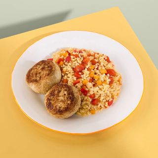 Котлетки з ципи та булгур з овочами