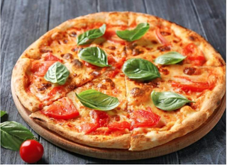 Пица Маргарита + Coca-Cola кен (330мл)