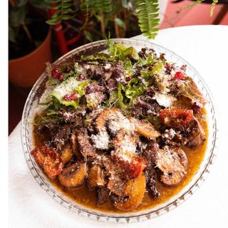  Салат з грильованою телятиною 