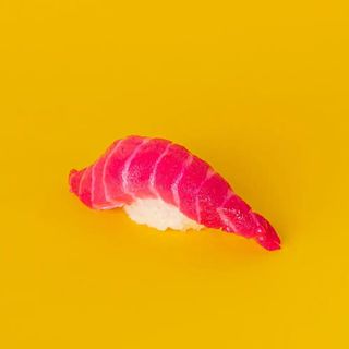 NIGIRI SAKE BEETROOT