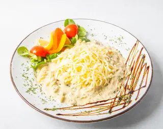 Fusilli s tunjevinom, bijeli