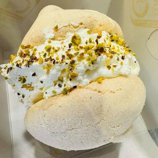 Meringa con panna montata: farcita al momento