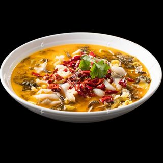 Pesce in brodo dorato con crauti(金汤酸菜鱼）