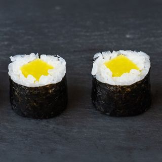 64. Oshinko maki - 8 pezzi