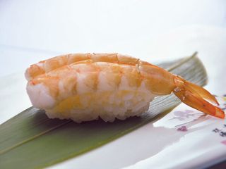 64. Nigiri ebi - 2 pezzi