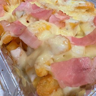 Patatas bacon cheese