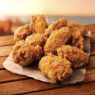 16 Alitas De Pollo Fritas