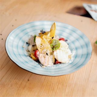 Цезарь с семгой