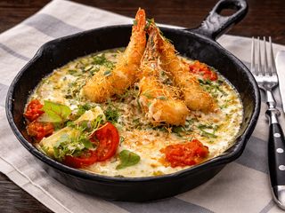 Креветки катаіфі з лабне  та чері (250g)