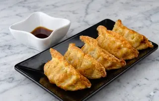 Gyoza soffiati di pesce