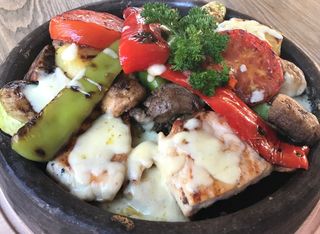 Пилешки сач (1200г)