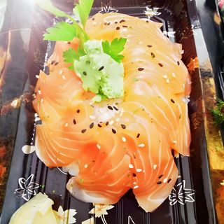 Chirashi sake - 10 pezzi