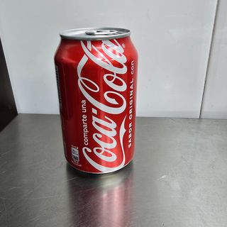 Coca cola lata