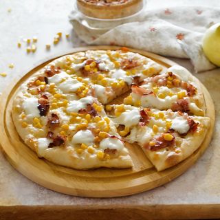 Pizza Bianca Con Mais