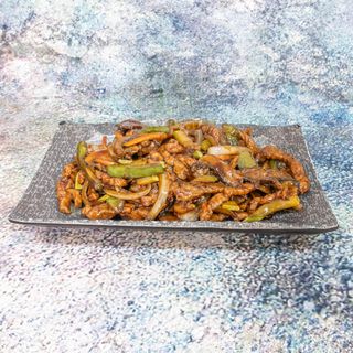 Ternera con Verduras Variadas