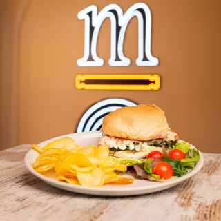 Panino Cicoria provola salsiccia