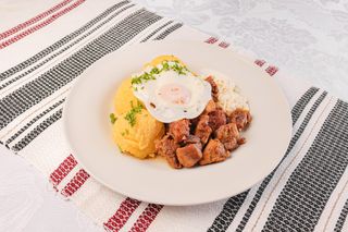 Tochitura Bucovineană