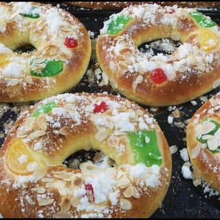 roscon de reyes pequeño vacio