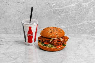 KING Chicken COLA Combo 310 g / 250 ml