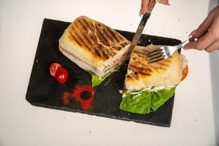 Panini cu sunca
