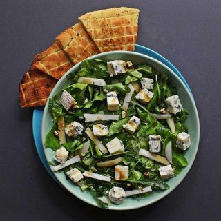 Sałatka gorgonzola e pere