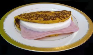 Cachapa con Jamón y Queso