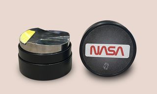 ყავის დისტრიბუტორი NASA 1