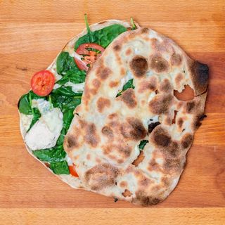 Pinsa Ripiena di Pollo