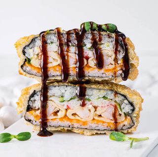 Суши бургер със скариди (200г)