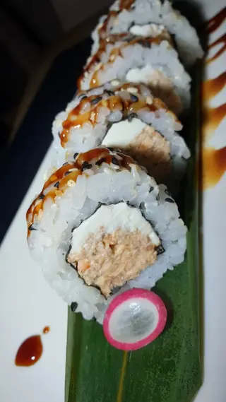 63. Sake kawa maki - 8 pezzi