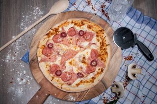 Pizza Quattro Carni Ø50cm