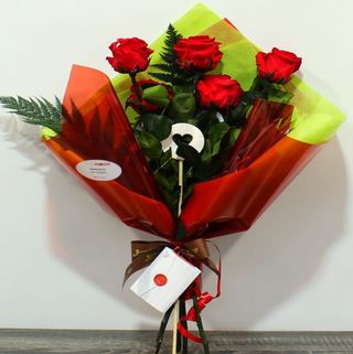 RAMO 5 ROSAS ETERNAS 700031