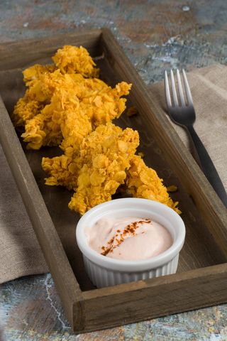 Crochete din piept de pui cu sos Calipso