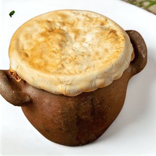 პელმენი ქოთანში