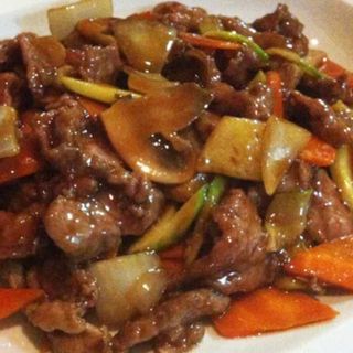 Chop Suey De Ternera