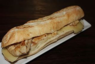 Bocadillo De Raxo