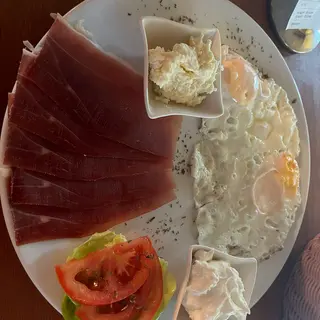 Njeguški doručak