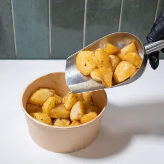 Papas De Asadero (1/2 Ración)