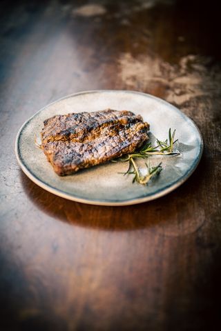 Vrabioara de vita la gratar