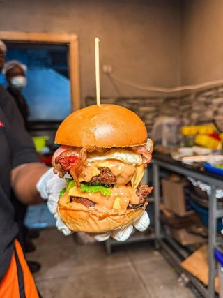 Burger Crunchy Double + Frites