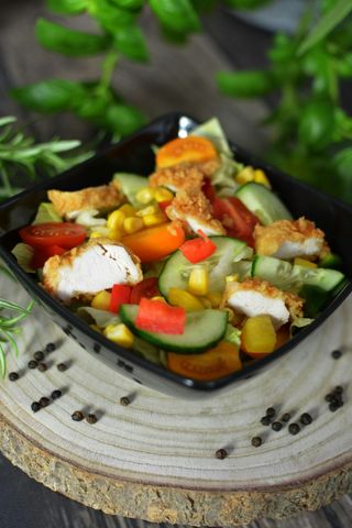 Sałatka Chicken