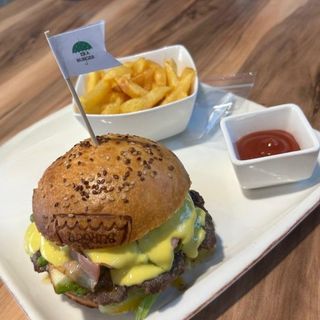 ერას საფირმო ბურგერი