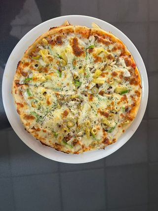 Pizza Hawaina Ternera (Mediana)