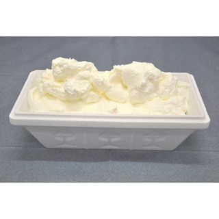 Vaschetta panna montata 300gr