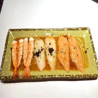 6. Trishimi (9 Uds.)