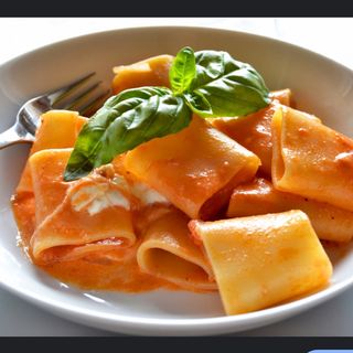 Tomate fresco con menta e Burrata 