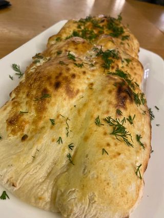 Чесново хлебче (1бр)