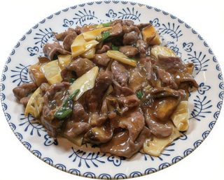 Chop suey de ternera