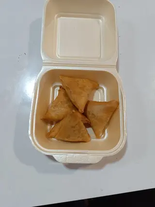 Samosas (4 Uds.)