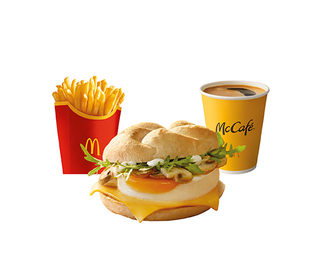 McZestaw Pszenna Kajzerka Jajko i Pieczarki